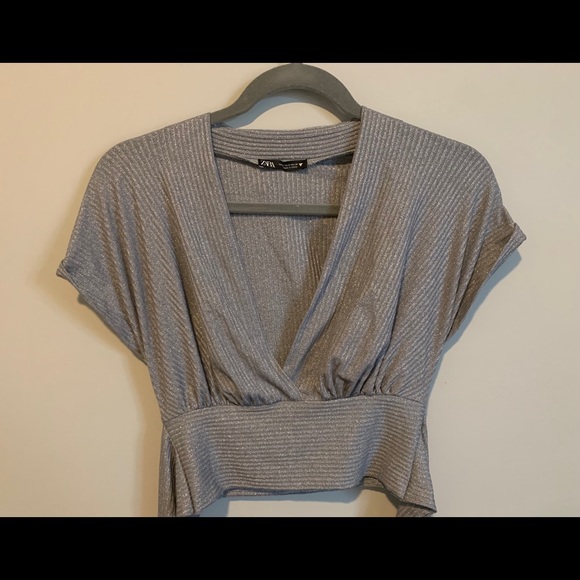 ZARA Crop Top With Belt Tie - Picture 2 of 3